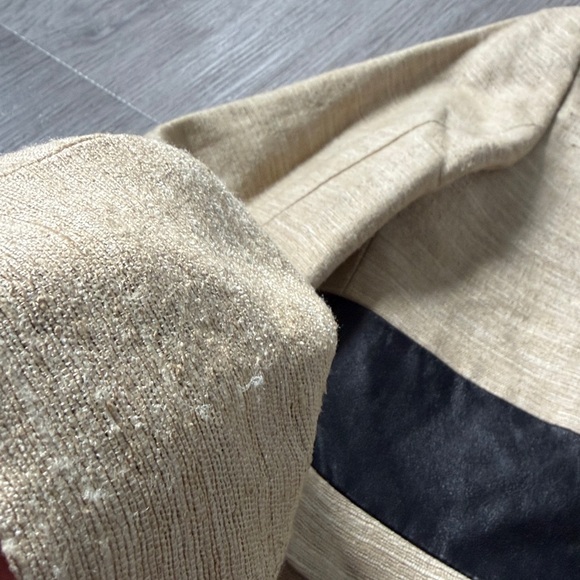 Cynthia Steffe Beige and Black Women's Blazer - Picture 8 of 9